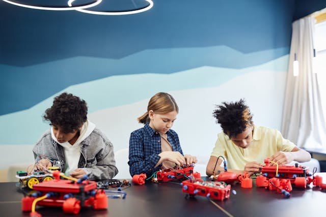 Benefits of Using Educational Robots
